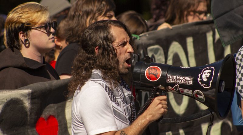 Rick Toledo restraining order dropped, felony charges still under investigation 